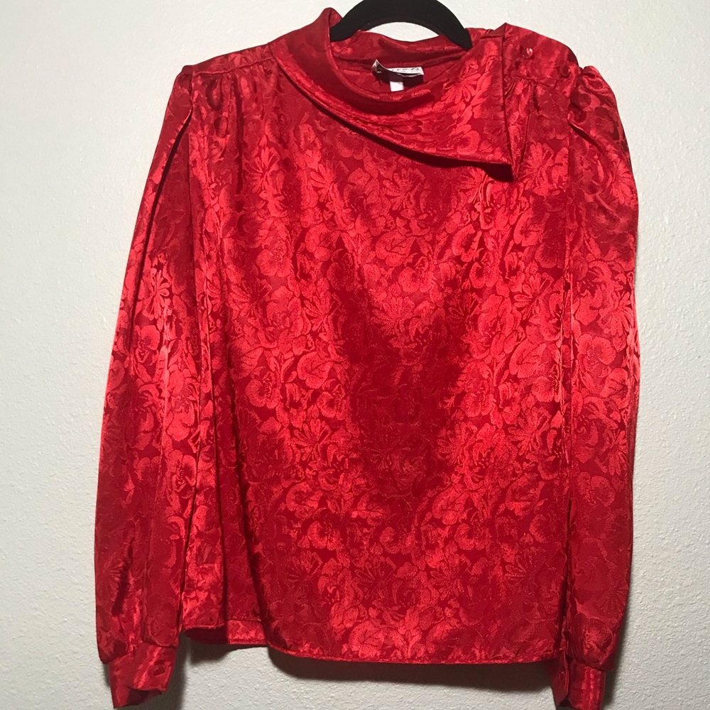VNTG red blouse!